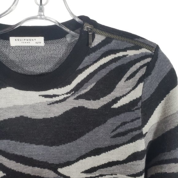 Equipment Femme Ondine Sweater 100% Wool Abstract Zebra Animal Print Quiet XS - Picture 4 of 12
